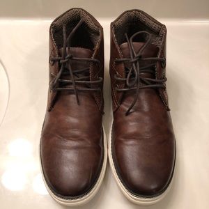 Men’s Sag Harbor Boots Size 9M